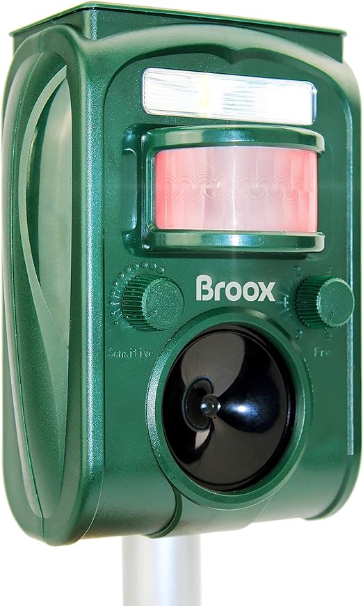 Broox 2024 Upgraded Solar Animal Repellent, Cat Repellent, Squirrel Repellent Outdoor, Deer Repellent, Ultrasonic pest Repeller, Waterproof Motion Detection, Dog, Raccoon, Skunk, Rabbit, Rodent